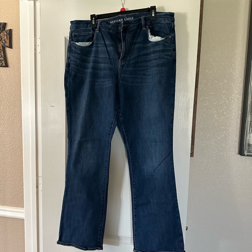EUC American eagle jeans